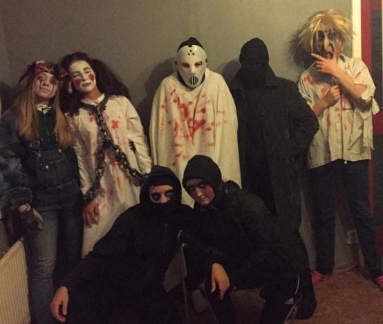 Halloweenövernattning: När höstlovet väl startat var det dags för den läskigaste och mest spännande aktiviteten på hela året, Halloweenövernattningen!