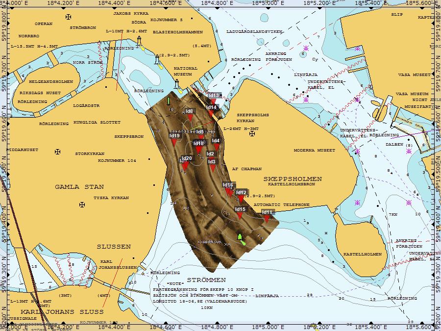 Figur 7. Kartan visar sonarmosaiken från karteringen med alla indikationer markerade i rött. Källa: Deep Vision. Namn Klassifi cering Beskrivning Id6 3. Stort timmer i ek.