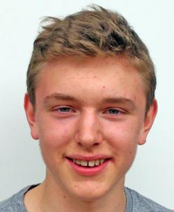 David Höök KFUM Nässjö Längd: 185 cm Räckvidd: 194 cm Räckhöjd: 249 cm Jakob Bergvall Oskarshamn BBK Längd: 191 cm