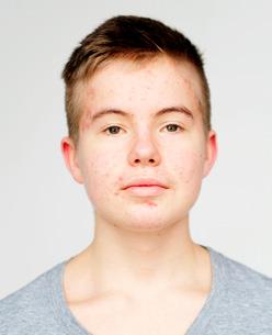 Räckhöjd: 253 cm William Bergström