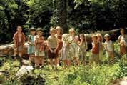 ob 9:00 in po dogovoru* Ko letijo vrane Le Jour des Corneilles 8+ Jean-Christophe Dessaint, Francija / Belgija / Luksemburg / Kanada, 2012, DCP, 96 min, sinhroniziran v slovenščino, distribucija FIIA