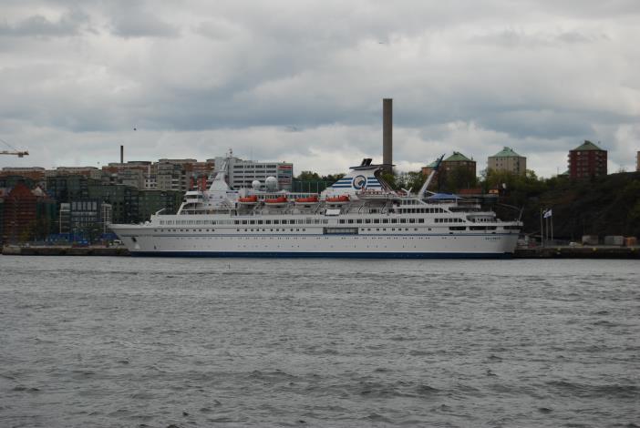 Cunard grundades 1840 och har två fartyg i trafik.