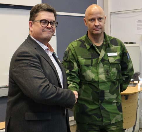 Arrangör var Criscom och dagens program startade med gemensam inledning och utdelning av utmärkelser, som förrättades av Arméchefen, generalmajor Karl Engelbrektsson.