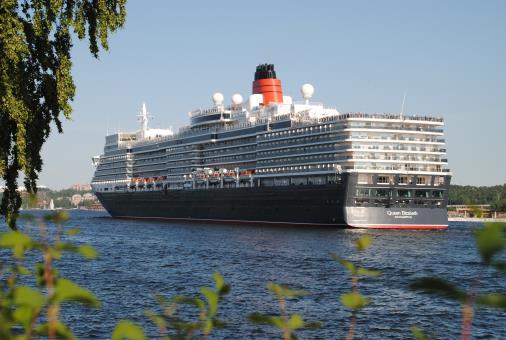 Antal anlöp: 4 Prinsendam Rederi: Holland America Line Byggd: 1988 Längd: 205 meter Brt: 37 983 Passagerare: 840 Tidigare namn: Royal Viking Sun, Seabourn Sun