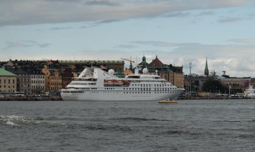 Pride Rederi: Yachts of Seabourn Byggd: 1988 Längd: 134 meter Brt: 9 975 Passagerare: 212 Antal anlöp: 3 Seabourn Sojourn Rederi: Yachts of