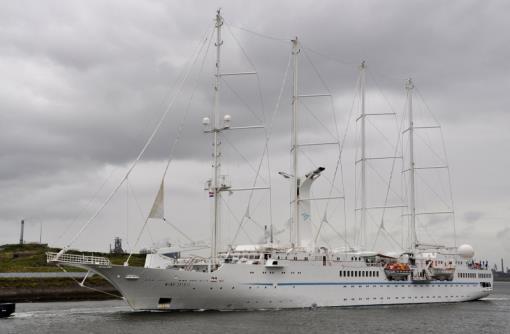 Norweigan Sun börjar trafikera Stockholm (istället för Nynäshamn) Plantours & Partners nya fartyg Hamburg (f.d. C Columbus) besöker Stockholm.