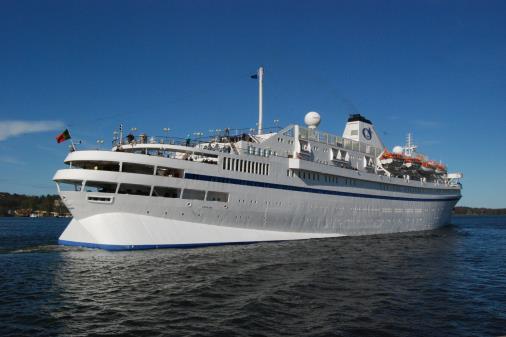 Athena Rederi: Classic international cruises Byggd: 1948 Längd: 160 meter Brt: 16 144