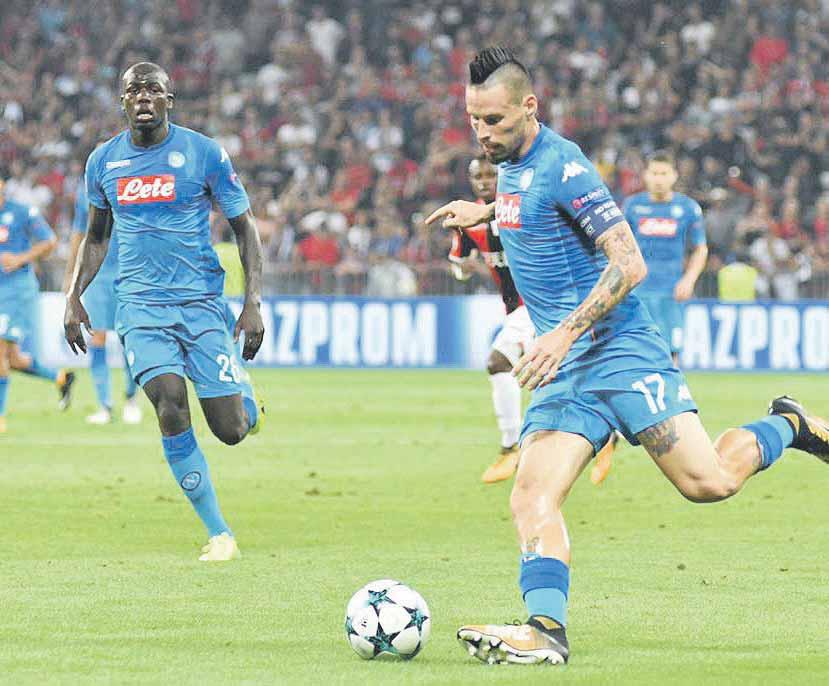 5 ČO ZAUJALO V UTORŇAJŠÍCH ODVETÁCH PLAY-OFF LIGY MAJSTROV MAREK HAMŠÍK po postupe cez OGC Nice do skupinovej fázy Ligy majstrov o jednoznačnosti dvojzápasu So Sarrim o jeho striedaniach po hodine