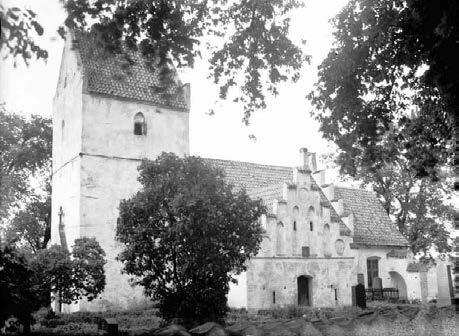 Törringe socken utgjorde 1598-1962 annex till Skabersjö socken och Skabersjö gods innehade patronatsrätten. Dess kyrkogårdar var lika stora med vardera närmare 900 platser.