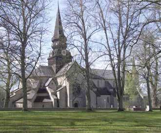 Kalkstenen Kalkstenen i områdets många platåberg har i 1000 år nyttjats som byggnadsmaterial, inte minst till kyrkor och kloster.