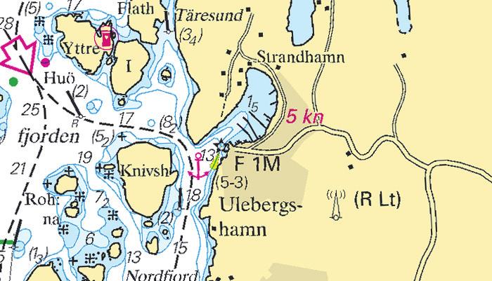 2007/s14, s15, Västkusten N 2010/s14, s15 Sweden. Skagerrak. Hunnebostrand. Ulebergshamn. Light established. On the breakwater in Ulebergshamn a new light with name Ljuset established.