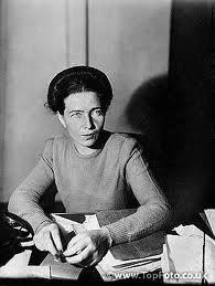 Code Civil brukar räknas till upplysningens kodifikationer. Vilken roll spelade Code Civil enligt Simone de Beauvoir? Vad hände med juridiken och juristerna i nazi-tyskland?