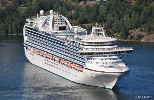 Tidigare namn: Island Venture, Island Princess, Hyundai Pungak, Platinum Emerald Princess