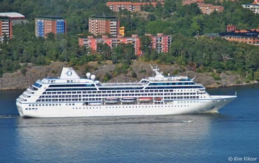 Passagerare: 824 Tidigare namn: R Five Norwegian Star Rederi: Norwegian Cruise Line Byggd: 2001 Längd: 294