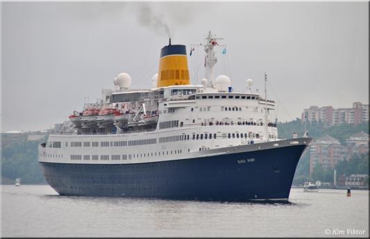 Quest for Adventure Rederi: Saga Cruises Byggd: 1981 Längd: 164 meter GT: 18 591 Passagerare: 540 Tidigare namn: