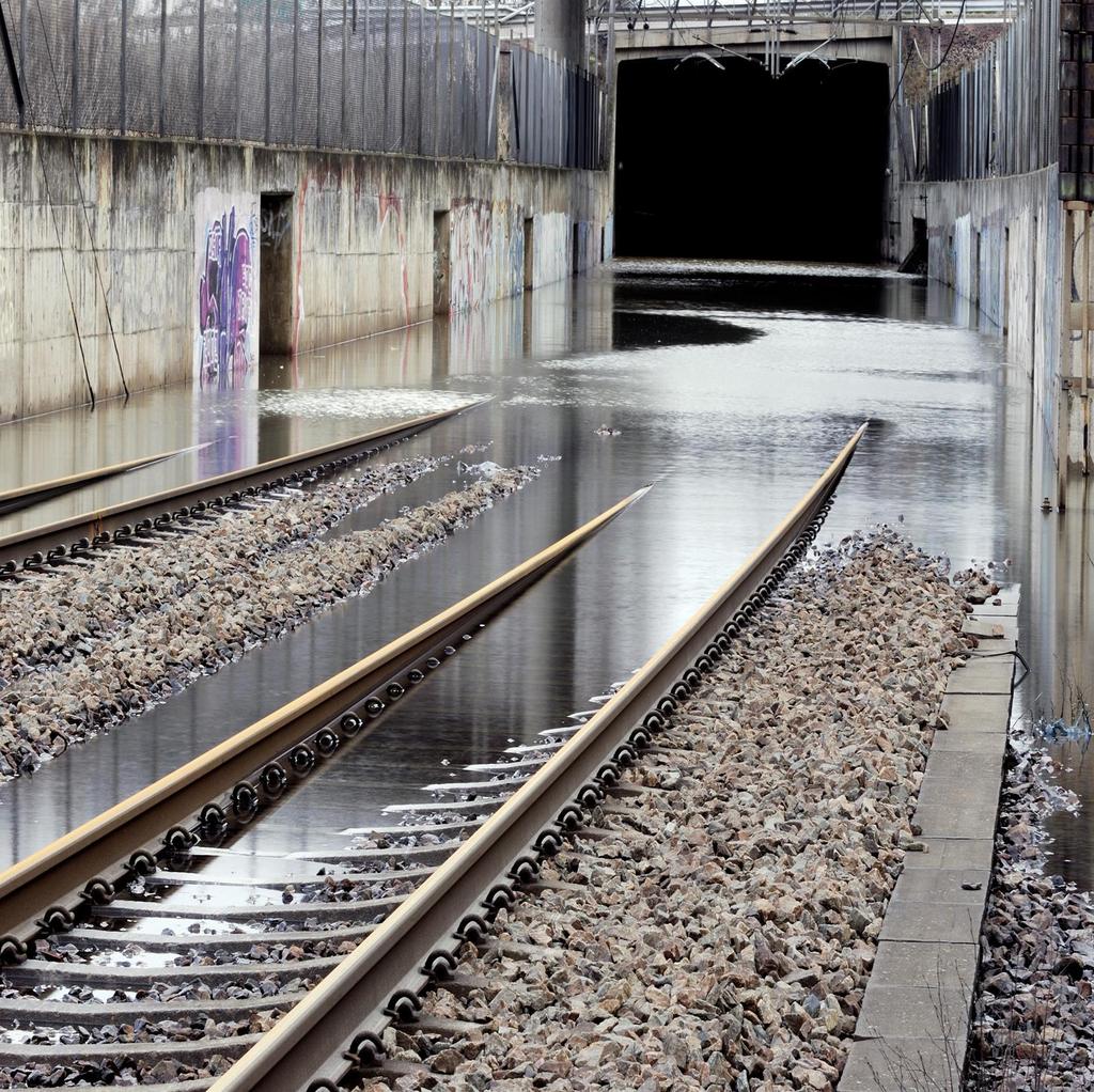 Foto: Mikael Svensson/Scandinav Bildbyrå 3.4 Klimatanpassning Klimatförändringen väntas innebära bland annat förändrad temperatur, förhöjd havsnivå, förändrad nederbörd och avrinning i Sverige.