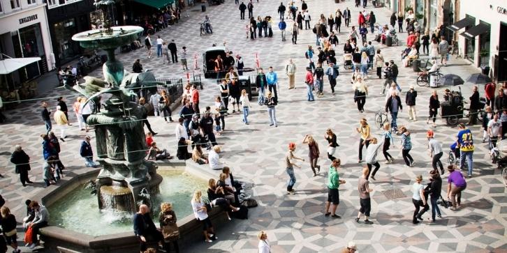 9 km) SMK är en förkortning för det statliga konstmuseet, som ligger centralt i