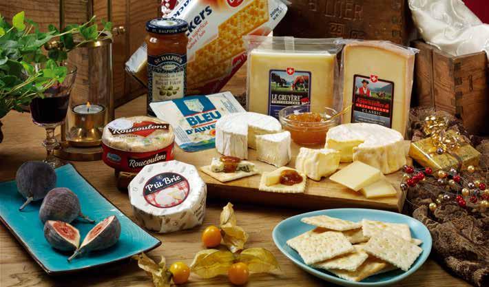 Mingellåda Ostbrickan 359 kr 1511 INNEHÅLL: Appenzeller 170 g Gruyere 150 g Vitmögelost 125 g Rödkittost 125 g Blåmögelost 125 g Fikonmarmelad 280 g Ostkex 200 g Artiklarna packas i en presentkartong.