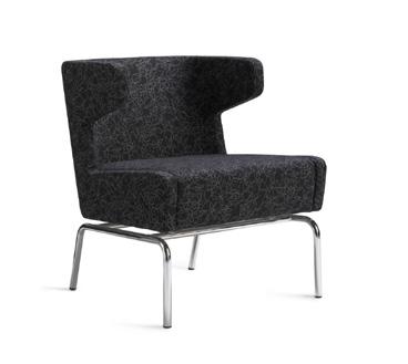 FÅTÖLJER & SOFFOR EASYCHAIRS & SOFAS Ritz Olle Anderson Fåtölj med stativ i krom eller pulverlack. Helklädd. Easychair with frame in chrome or powder coating. Upholstered seat and back.