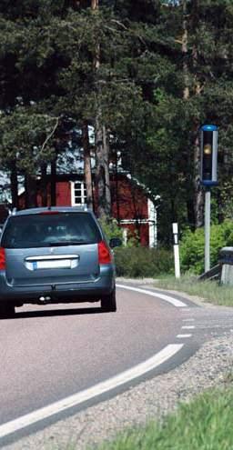 I England fotar man bilarna bakifrån och den som äger fordonet får böterna, i så kallat ägaransvar.