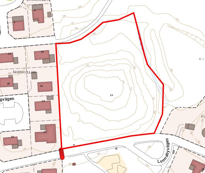 Bedömningen av nuläget är att årsdygnstrafiken (ÅDT = det genomsnittliga trafikflödet per dygn under ett år) är 300 fordon och prognosen till år 2030 är att det blir 600 ÅDT.