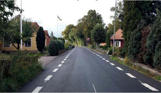 sen. En separerad gång- och cykelväg hade gjort att både barn och vuxna kan ta sig säkert mellan idrottsplatsen och byn.