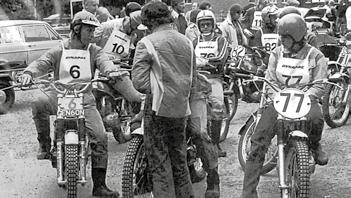 (Bultaco) samt Malcolm Rathmell GB, 1974 (Bultaco). NR:30 Charles Goutard, Frankrike, Bultaco 325cc, EM -72.