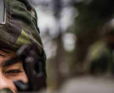 ingår i den teletekniska infrastrukturen är Försvarsmaktens telenät, marinens telenät och Försvarsmaktens satellitkommunikationer.