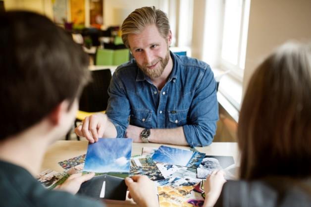 Vejledning - Kort 1) Ungdommens Uddannelsesvejledning (55 UU Centre) 2) Studievalg (7