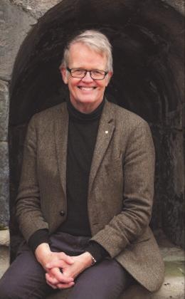 Gunnar Wetterberg Gunnar Wetterberg är historiker och författare. Under en långvarig och varierad karriär har han bl.a. vunnit pris för sin biografi om Axel Oxenstierna och utsetts till hedersdoktor vid Humanistiska fakulteten på Lunds universitet 2009.