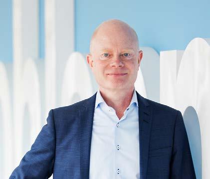 Technology Nordic, produktchef och olika befattningar inom butik, lager och kundservice på Clas Ohlson.