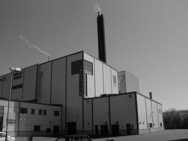 5 Motala 5.1 Anläggningsbeskrivning Anläggningen i Motala ägs av Motala Energi vilket är ett dotterbolag till Vattenfall och drift och underhållsarbete av pannan sköts av Vattenfall.