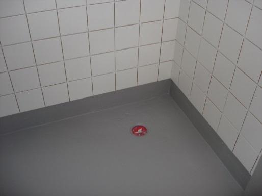 Gäller även de avlopp (groda) som finns under badrumsgolvet och som sammanbinder golvbrunn, toalep och