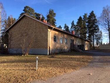 inte dagens krav om energiisolering Tekniska installationer såsom el, vatten, avlopp och ventilation behöver bytas ut Det finns stora brister gällande tillgänglighet, framförallt nivåskillnader