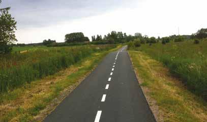 Der Südostweg - Schwedens Königsweg für Radler Reiseziel Åsnen Man kann jetzt schon von Tingsryd 40 km nach Norden und 40 km nach