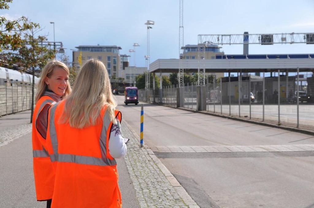 3 1.2 Sammanfattande resultat De allra flesta (90 %) av resenärerna i Helsingborg upplevde resan som trygg, trots avsaknad av chaufför (men med en bussvärd ombord).