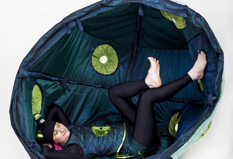 Dagen avslutas med nycirkus- och musikföreställning med Cirkus Rabalder. Program finns på www.karlshamn.se/kultur och biblioteken i slutet av oktober. Fri entré för alla.
