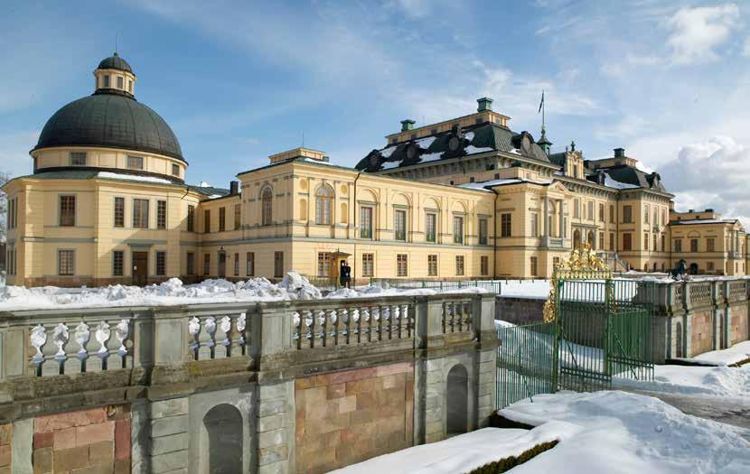 42 VÄRLDSARV I SVERIGE DROTTNINGHOLMS SLOTTSOMRÅDE Drottningholm utgör en ovanligt välbevarad kunglig slottsmiljö på Lovön intill Stockholm.