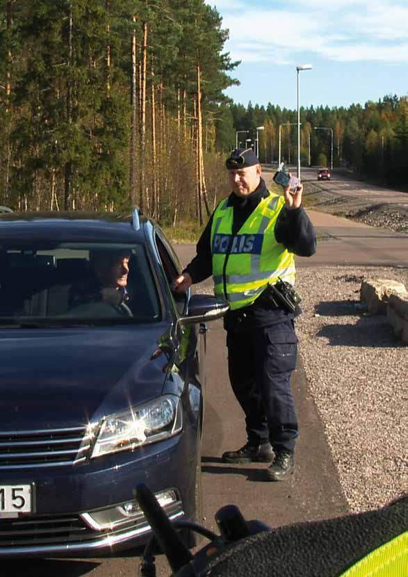 Vem kan få alkolås? Det är Transportstyrelsen som avgör vem som kan få alkolås. I sin utredning tittar myndigheten på personliga och medicinska förhållanden hos den som söker.