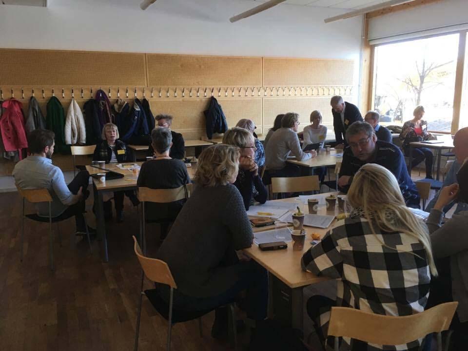 Plattform för välfärdsfrågor Den 4 maj 2017 samlades ett trettiotal aktörer från Kalmar och Kronobergs län samt Linnéuniversitetet för att diskutera hur samverkan mellan samhällsaktörer och