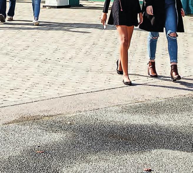 Gymnasieskolan Knut Hahn har på ett föredömligt sätt öppnat sina dörrar för näringslivet i Ronneby.