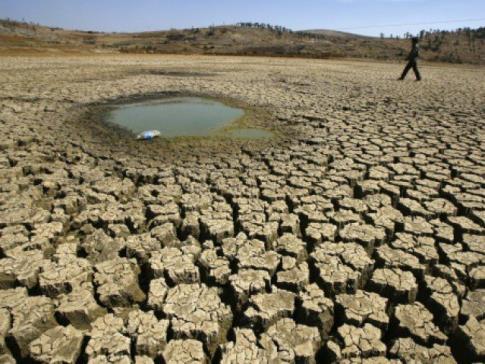 Klimatets direkta påverkan på rå- och dricksvatten: Olika väderfenomen Torka Dålig