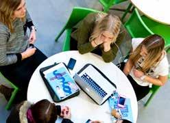 SÄRSKILDA VARIANTER OCH RIKSREKRYTERANDE UTBILDNINGAR Det finns några exempel på utbildningar som är vid sidan av de nationella programmen eller de nationella inriktningarna.