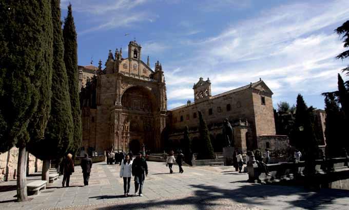 Det vackra klostret Convento de San Esteban ligger mitt i hjärtat av Salamanca och är definitivt värt ett besök.
