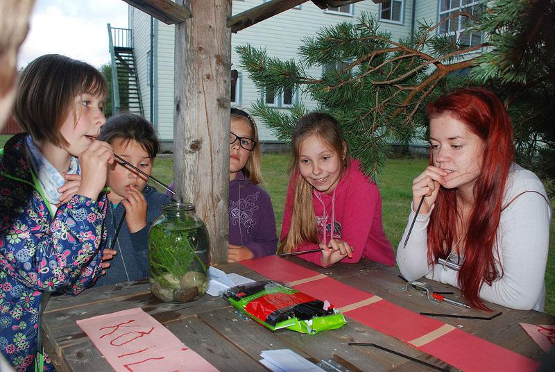 Kui möödunud aastal olid laagrilisteks vaid Vormsi kogukonna lapsed, siis sellel suvel on kaasa löömas ka Ruhnu õpilased.