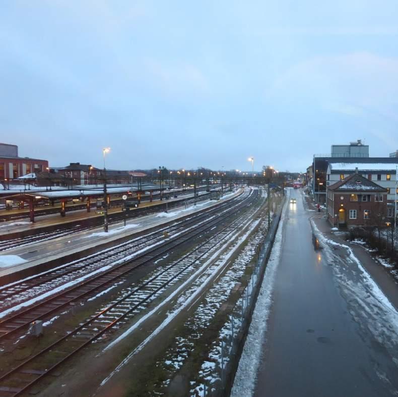 bedöms ha relativt god byggbarhet och relativt okomplicerad geoteknisk genomförbarhet. Placeringen av station vid P2 skulle kunna innebära att tunnel krävs in i Göingeeåsen.