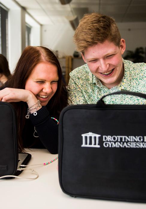 MAMÖ SÖDERPRT Skolan för engagerande studier. Mitt i city finner du vår skola med salonger, metodrum och ljusa klassrum.