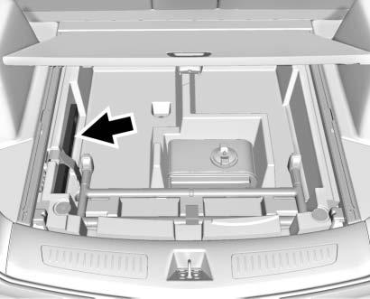 Om detta inte utförs uppstår störningar. Bilar med reservhjul Bagagenät Denna bil kan ha ett lastfixeringsnät baktill i bilen.
