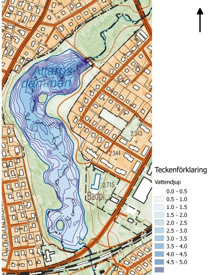 Figur 3. Djupförhållanden och fastighetskarta med traktgräns. Figur 4.