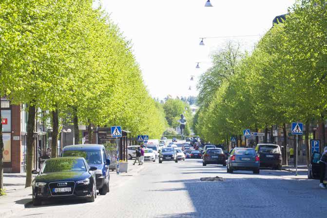 Trafikkunskap - 100 p Foto: Anders Jagendal En kurs för dig som vill lära dig: Olika trafikmiljöer och trafiksituationer Vanliga